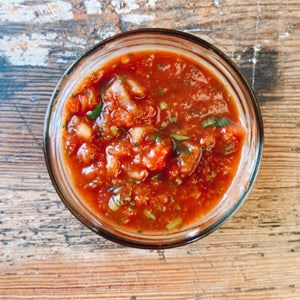 Salsa pomidorowa z kolendrą i chili